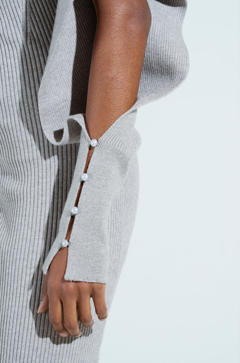 OFF TO BRUNCH KNIT MIDI DRESS IN HEATHER GREY