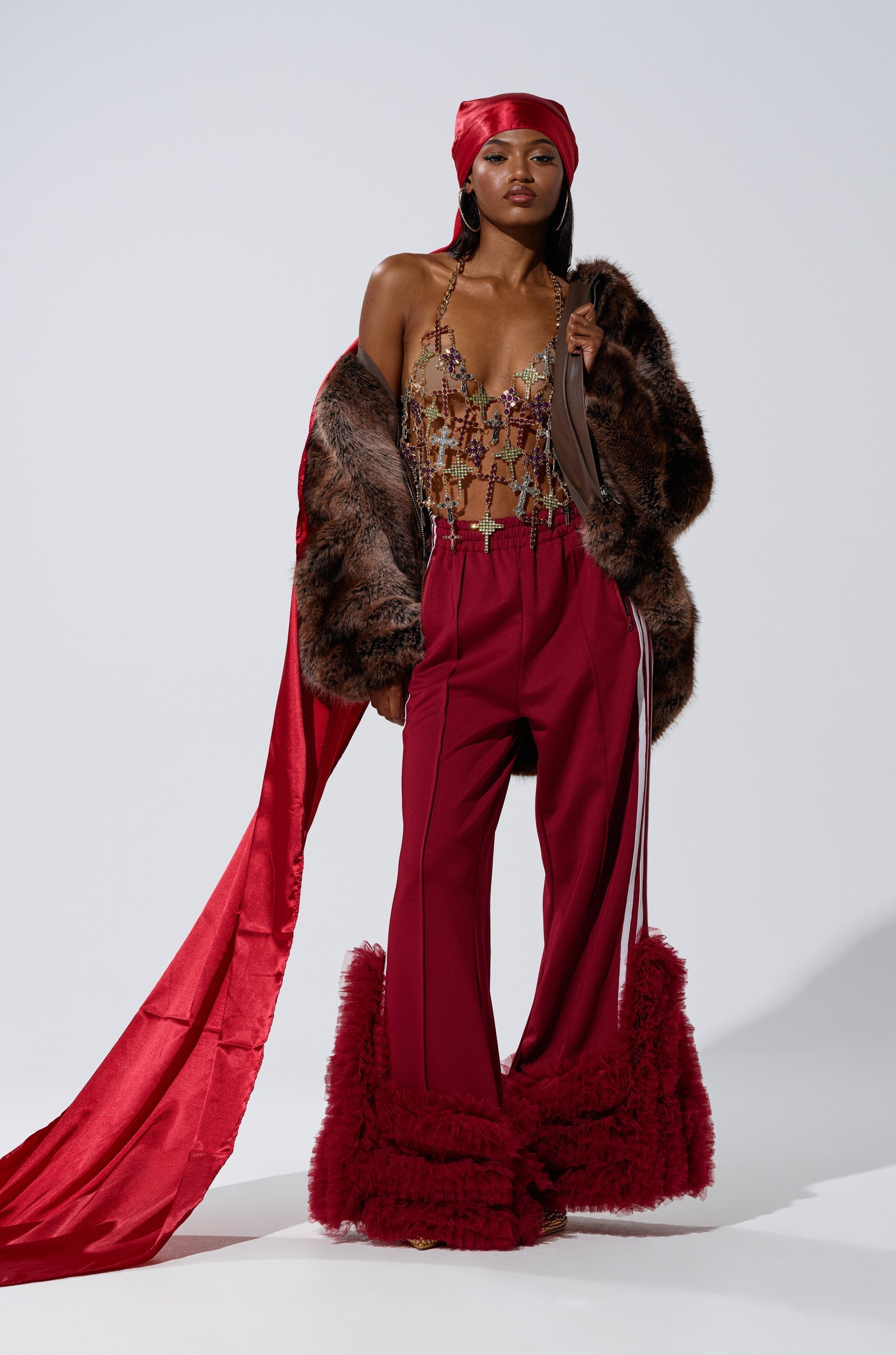 MODERN JAM TRACK PANT WITH TULLE IN BURGUNDY