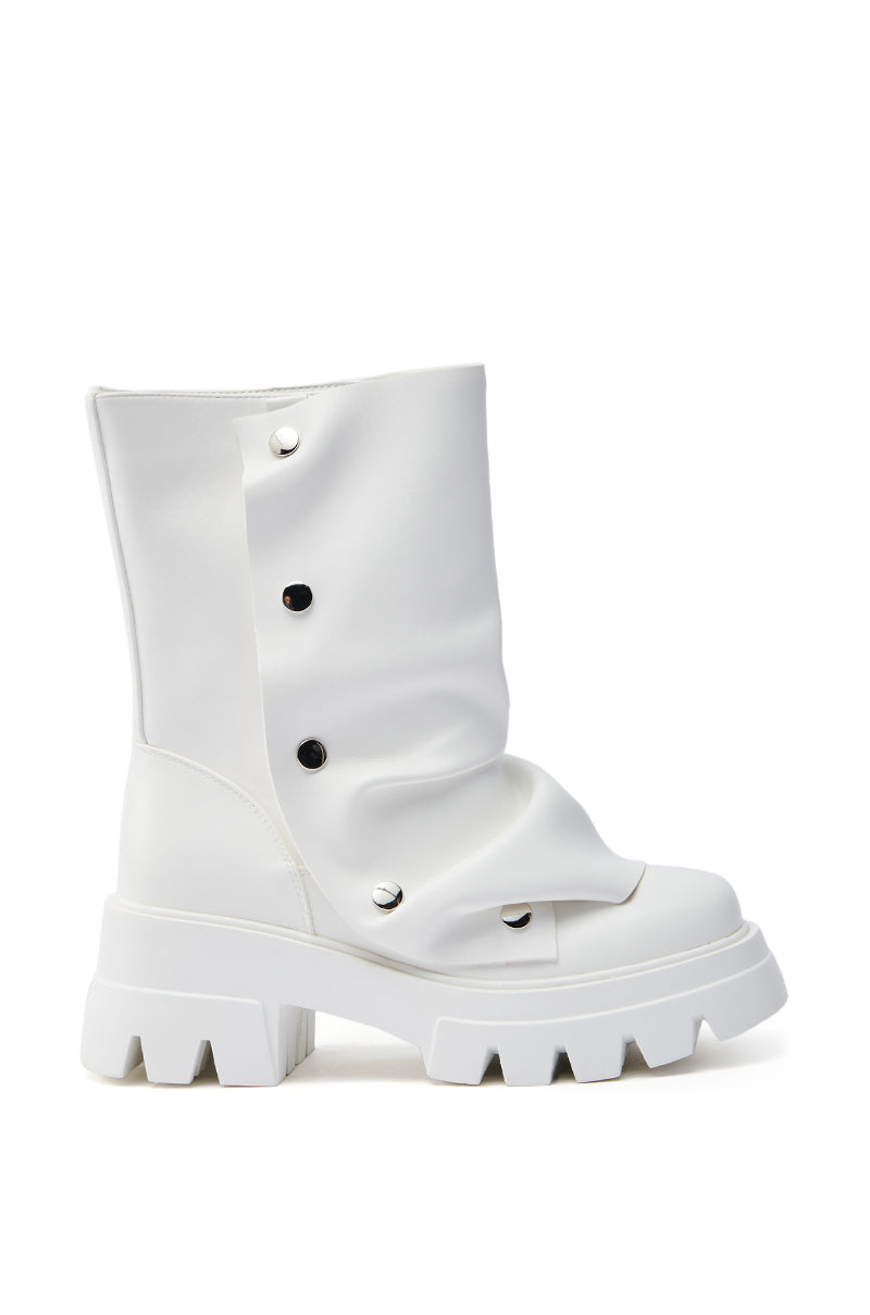 AZALEA WANG BHARTI WHITE SNAP BOOTIE