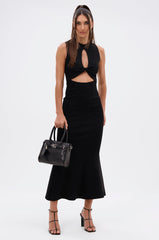 NOT TOO CASUAL KNIT MAXI DRESS IN BLACK
