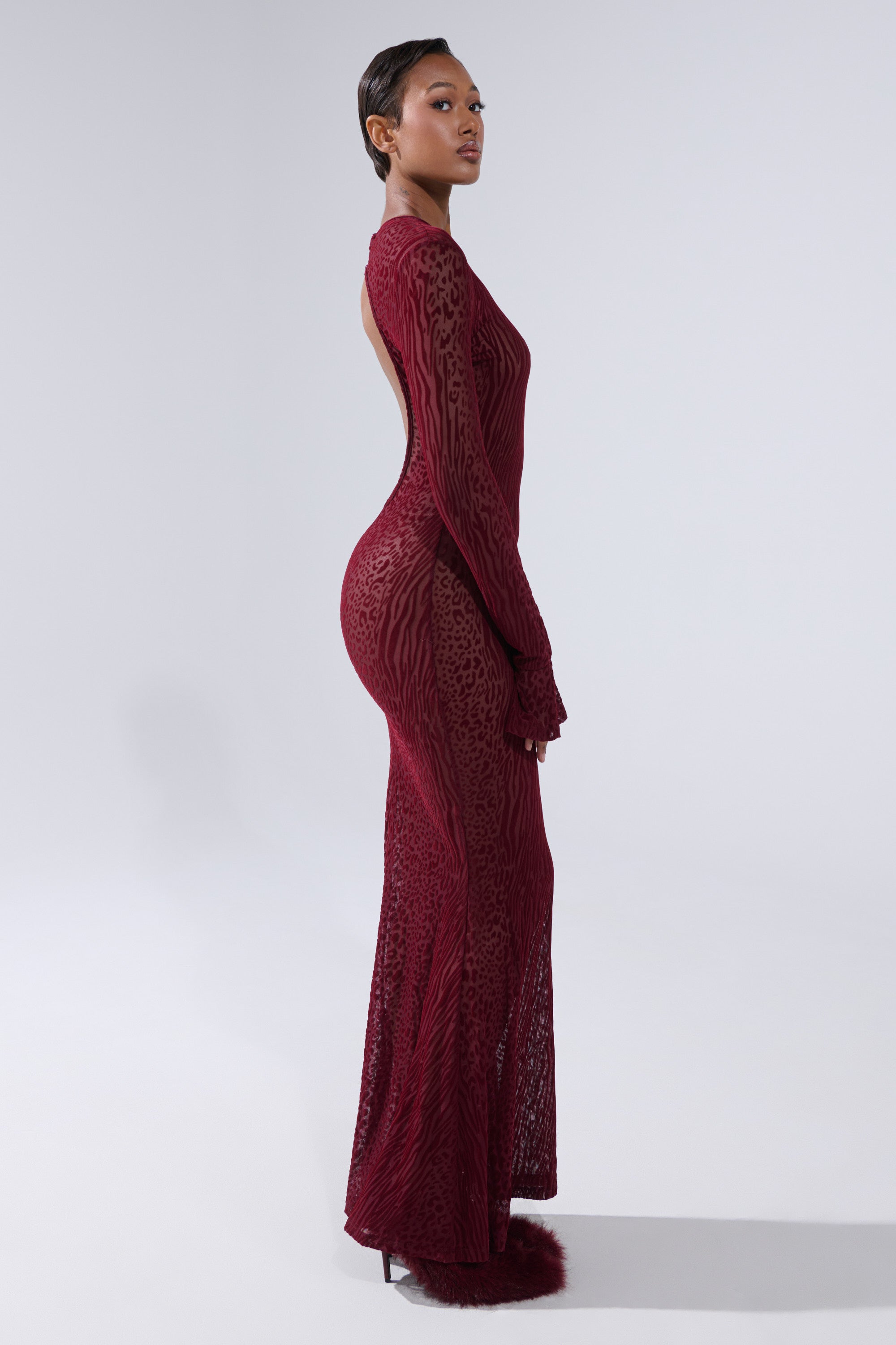 MY GOOD SIDE LEOPARD MESH MAXI DRESS IN BURGUNDY