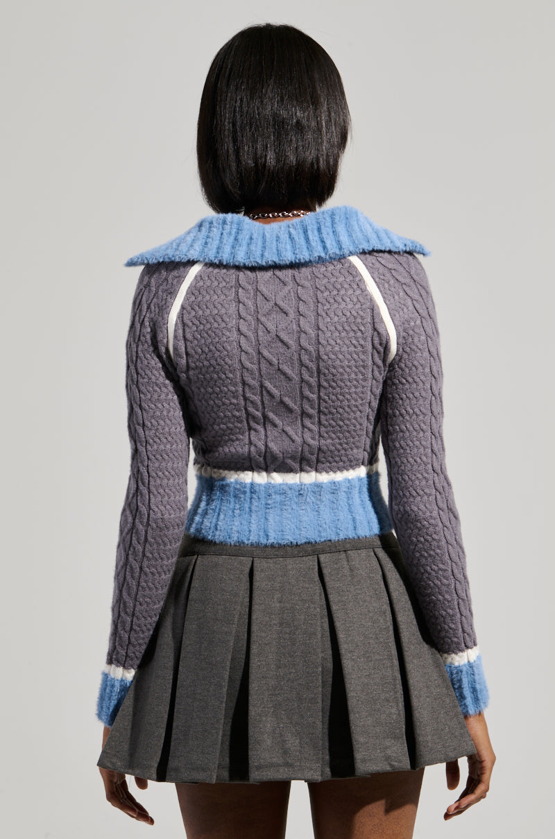 QUEEN OF MY OWN WORLD CROPPED ZIP UP SWEATER
