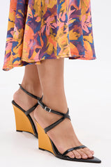 AZALEA WANG SEUNG BLACK COLOR BLOCKED HEEL WEDGE SANDAL